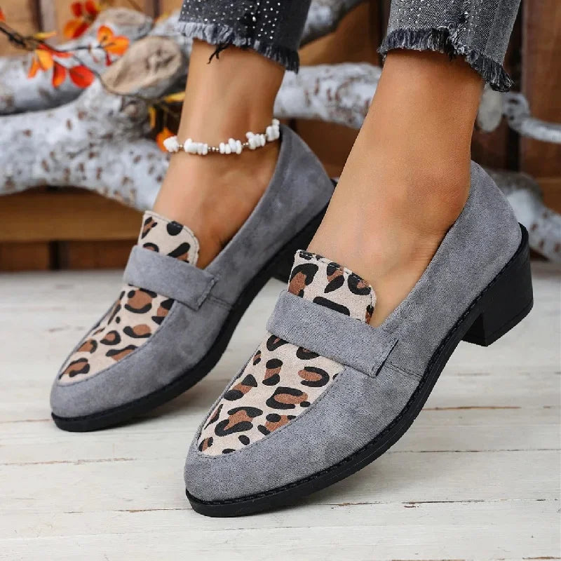 Mocassin noir et leopard