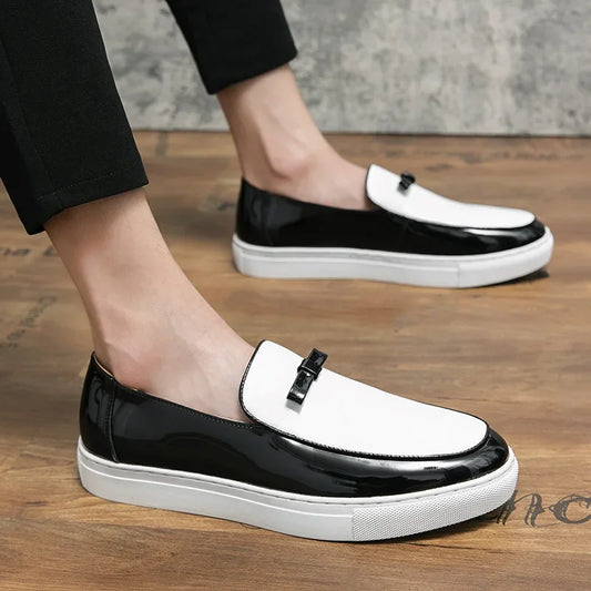 Mocassin noir et blanc homme