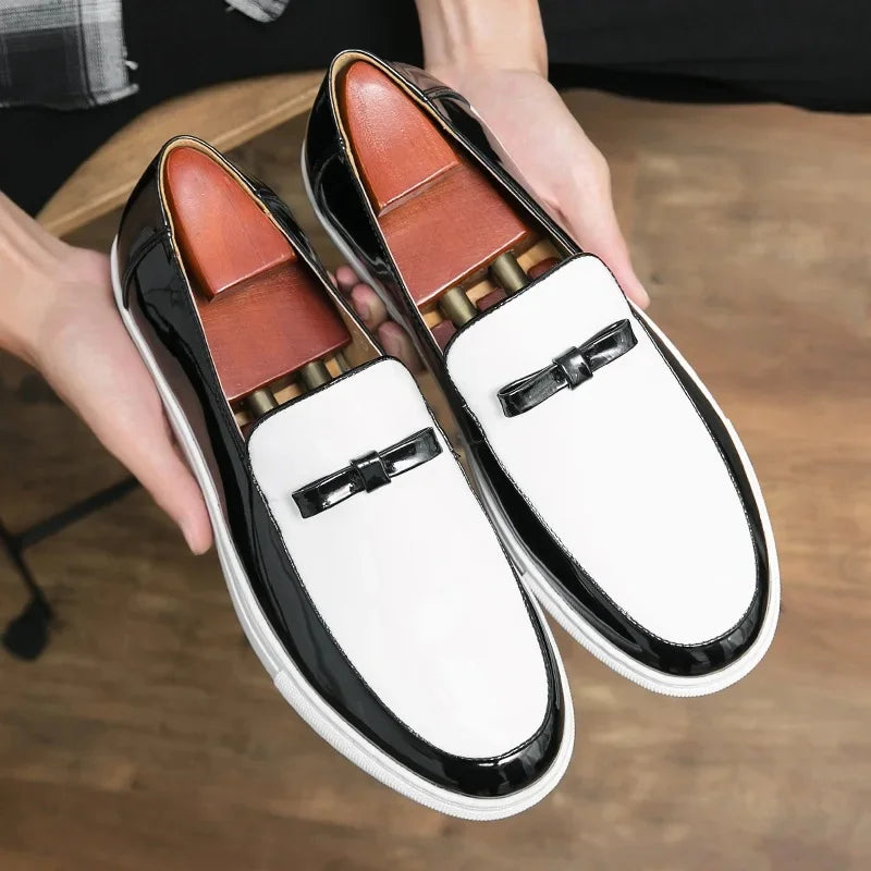 Mocassin noir et blanc homme